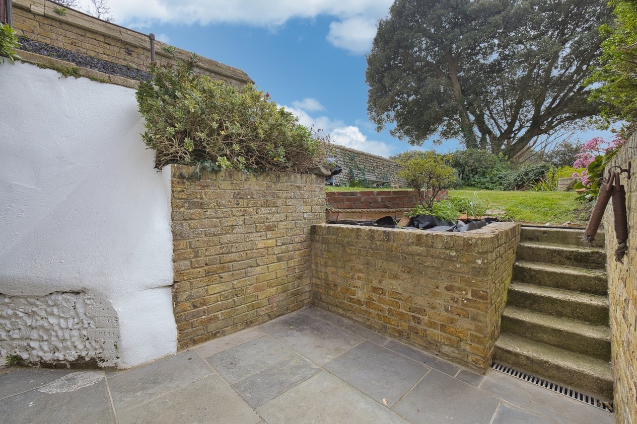 Properties For Sale in Chartham Terrace, St. Augustines Road Ramsgate