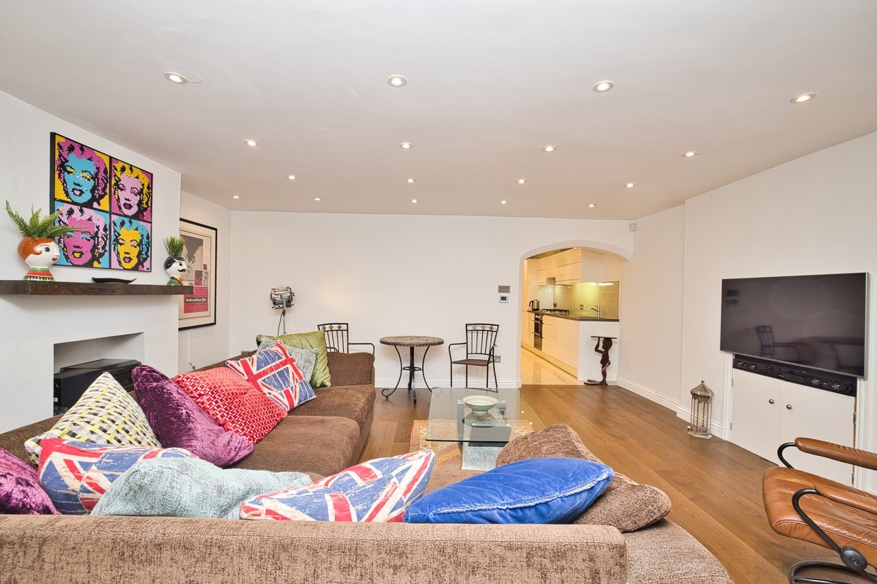 Properties For Sale in Chartham Terrace, St. Augustines Road Ramsgate