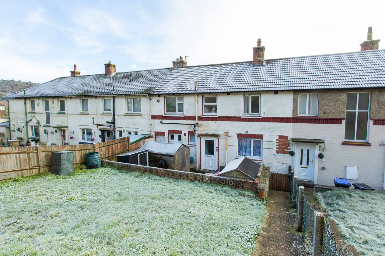 Properties For Sale in Chaucer Crescent Dover