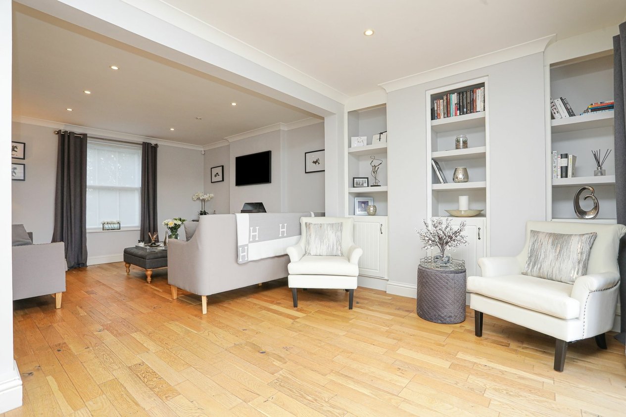 Properties For Sale in Cheeseman's Green Lane  Mersham