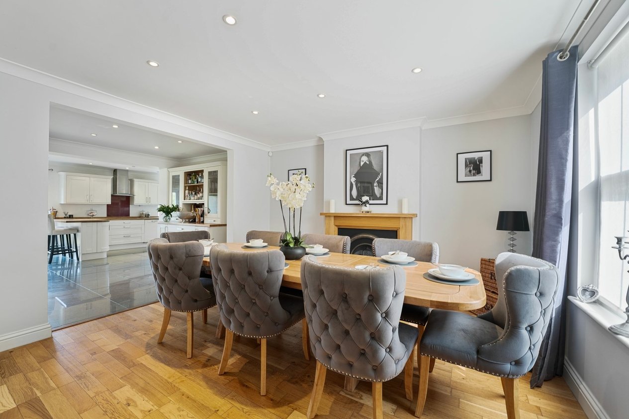Properties For Sale in Cheeseman's Green Lane  Mersham