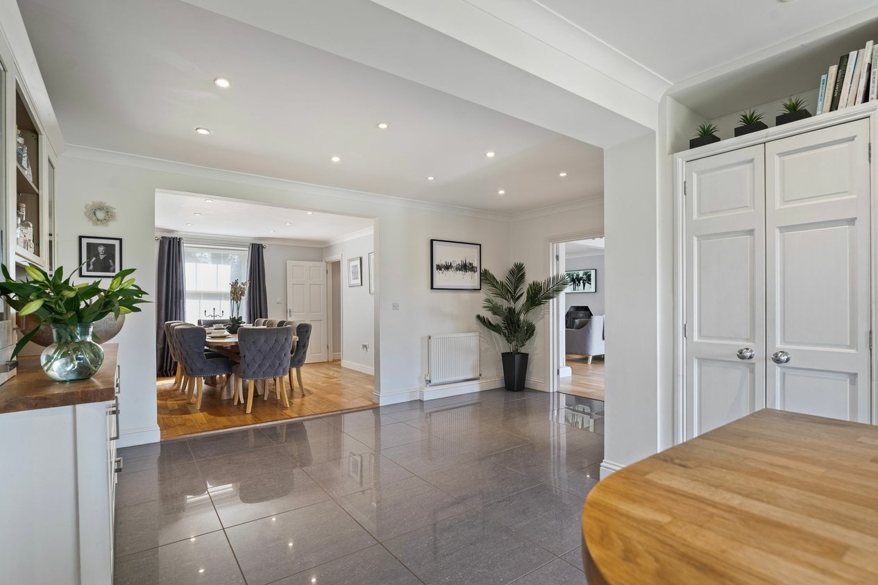 Properties For Sale in Cheeseman's Green Lane  Mersham
