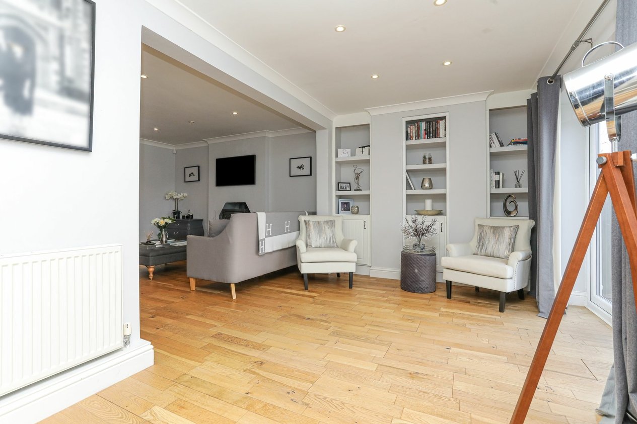 Properties For Sale in Cheeseman's Green Lane  Mersham