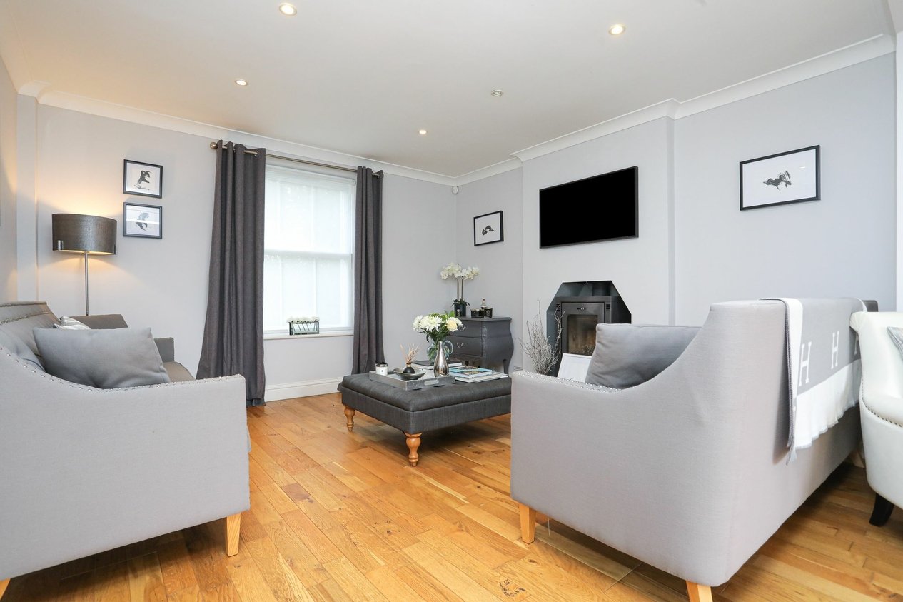 Properties For Sale in Cheeseman's Green Lane  Mersham