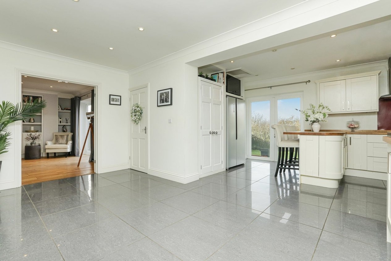 Properties For Sale in Cheeseman's Green Lane  Mersham