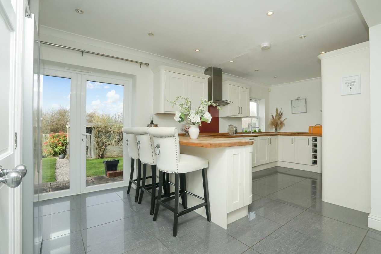 Properties For Sale in Cheeseman's Green Lane  Mersham
