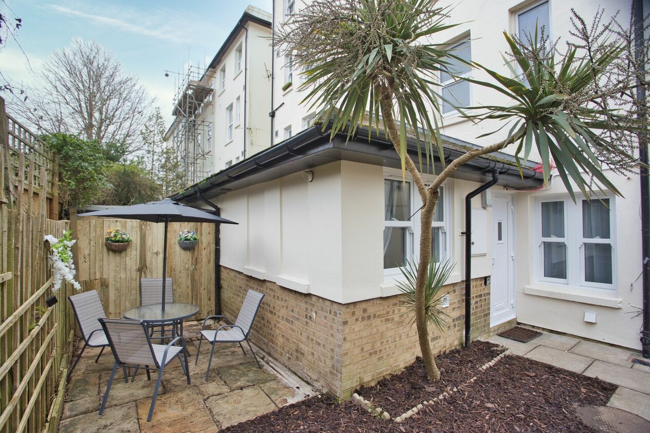 Properties For Sale in Cheriton Road  Folkestone