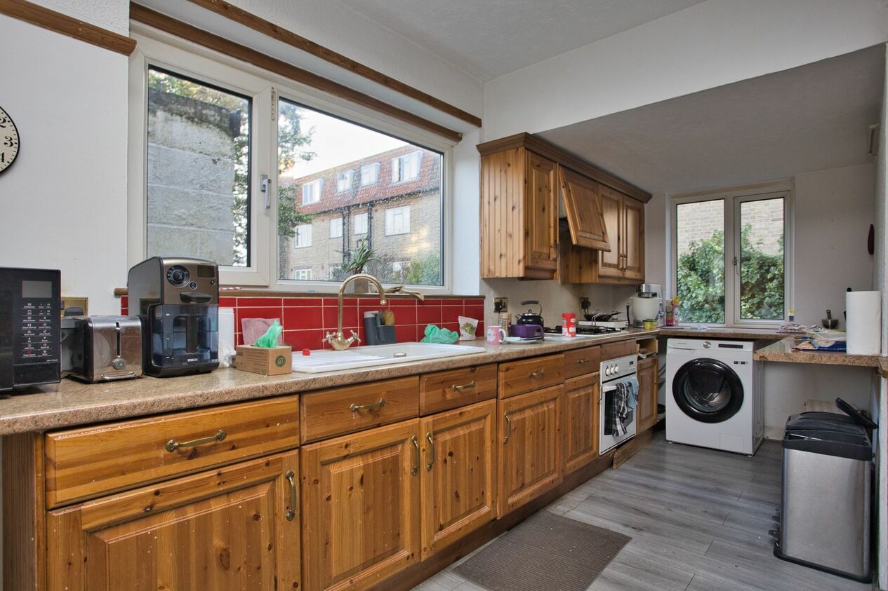 Properties For Sale in Cheriton Road  Folkestone