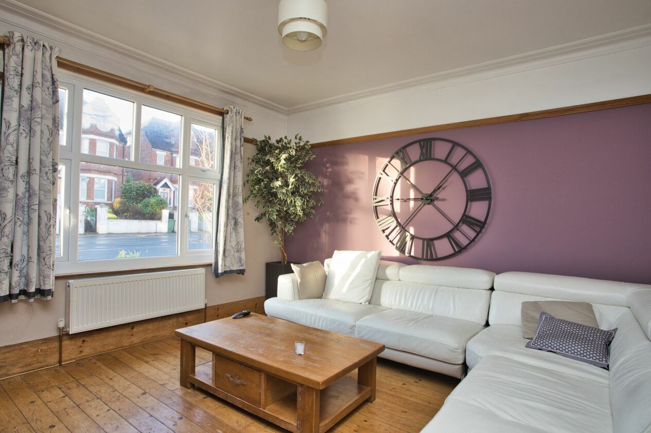 Properties For Sale in Cheriton Road  Folkestone