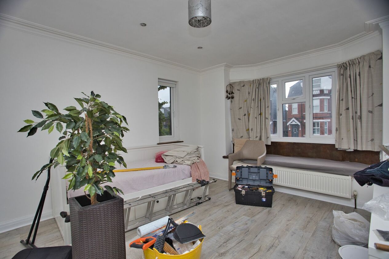 Properties For Sale in Cheriton Road  Folkestone