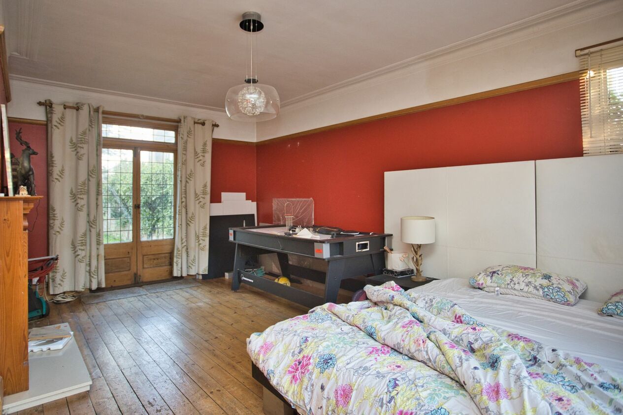 Properties For Sale in Cheriton Road  Folkestone
