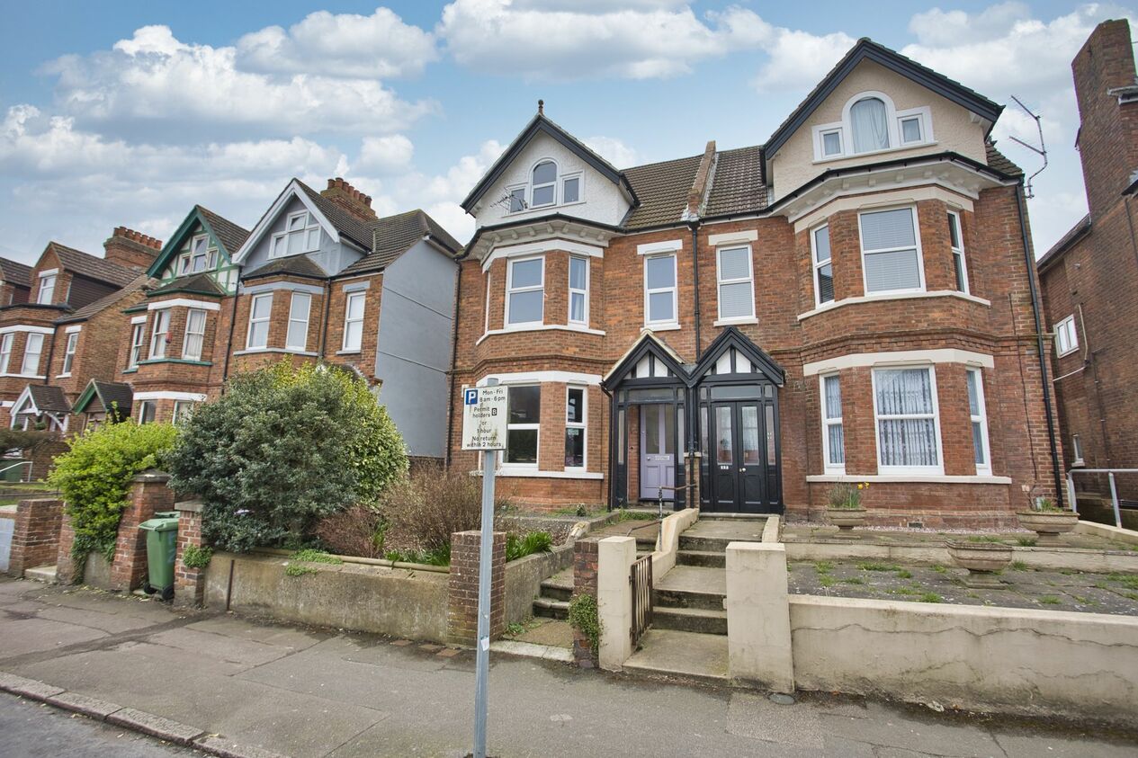 Properties For Sale in Cheriton Road  Folkestone
