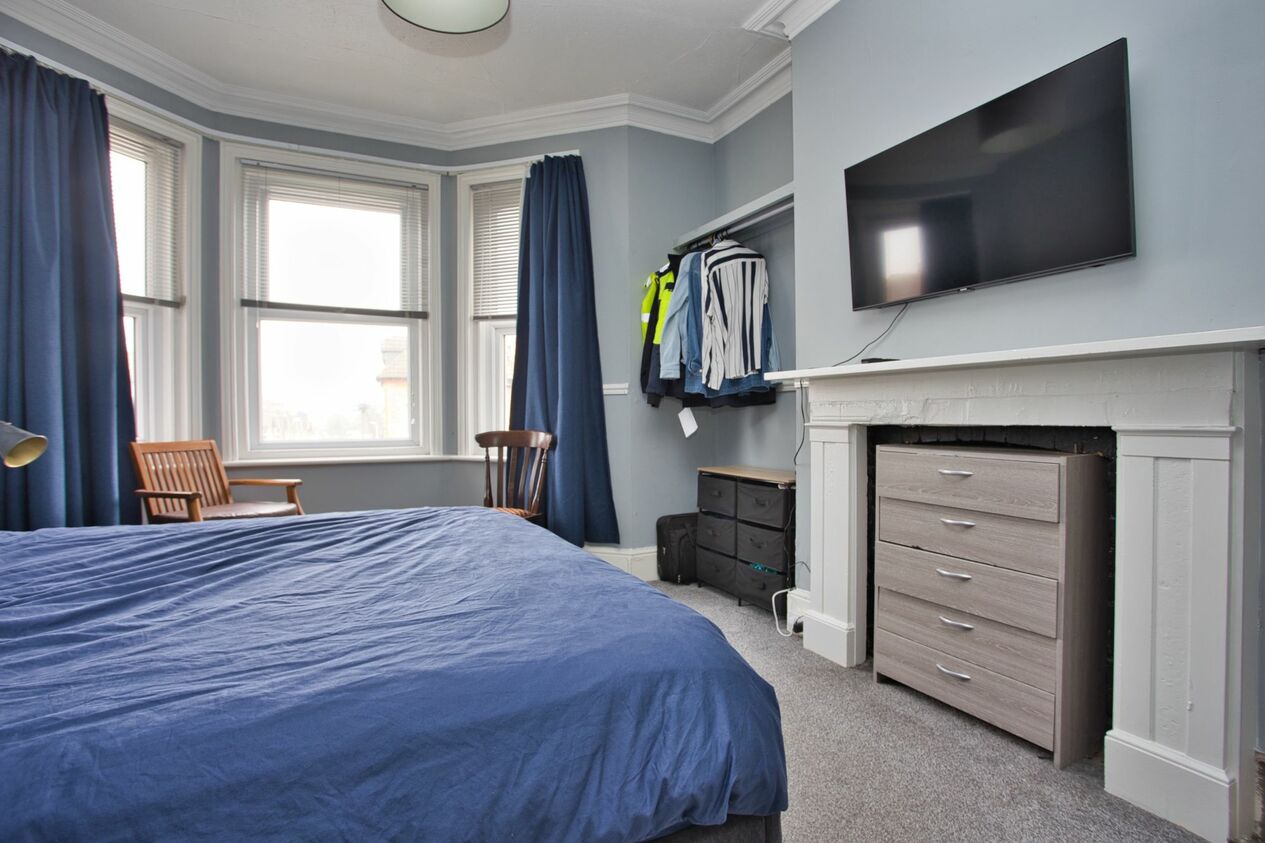 Properties For Sale in Cheriton Road  Folkestone