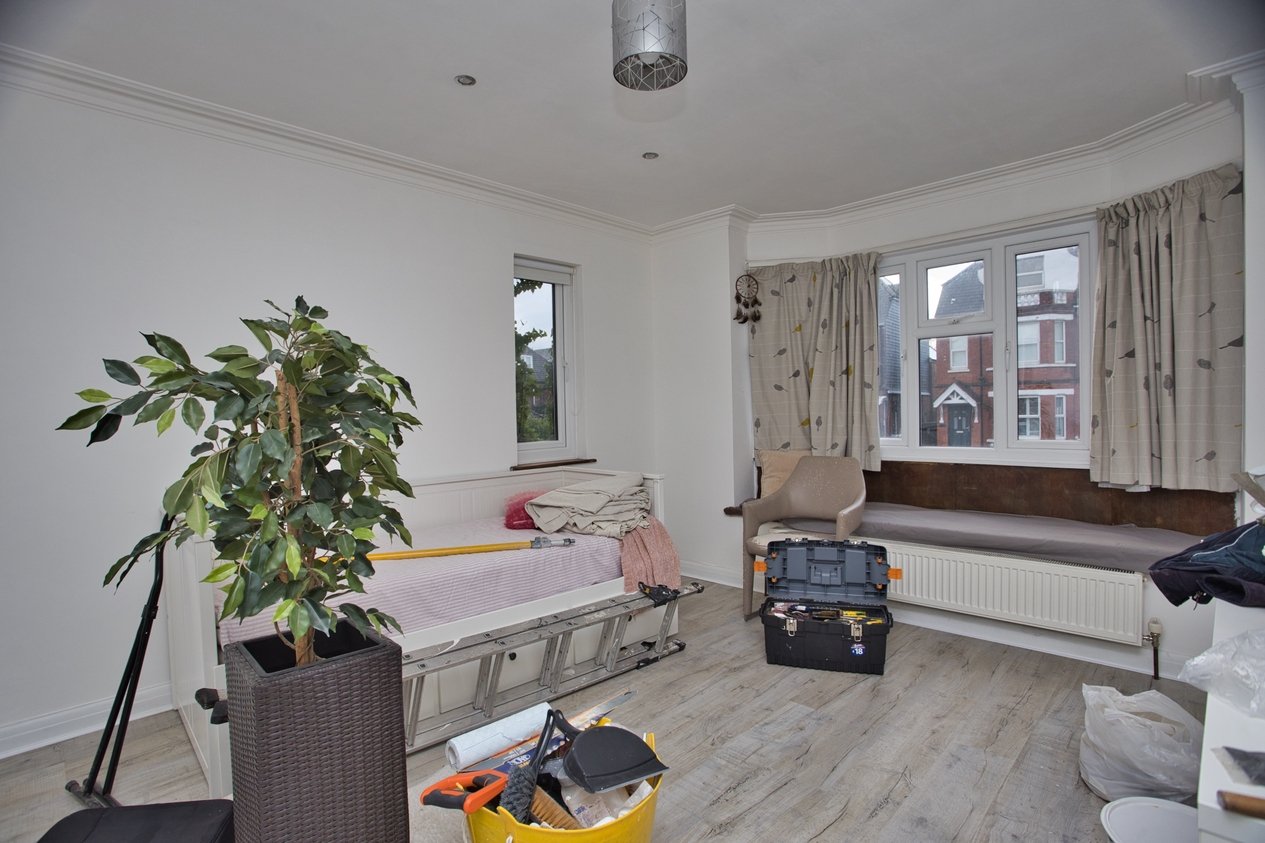 Properties Under Offer in Cheriton Road Folkestone
