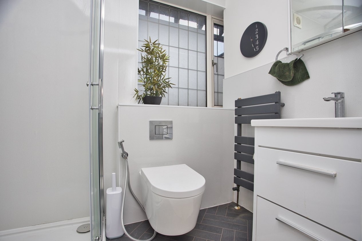 Properties Under Offer in Cheriton Road Folkestone