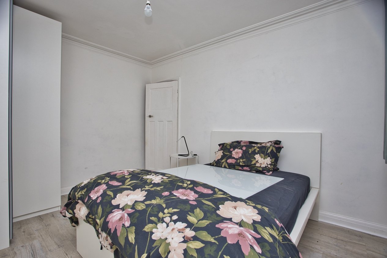 Properties Under Offer in Cheriton Road Folkestone