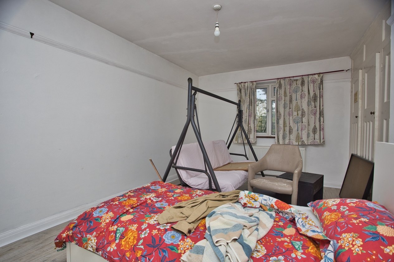 Properties Under Offer in Cheriton Road Folkestone