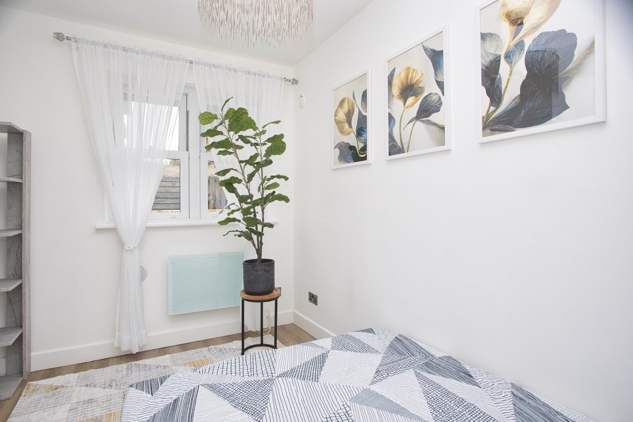 Properties For Sale in Cheriton Road Folkestone