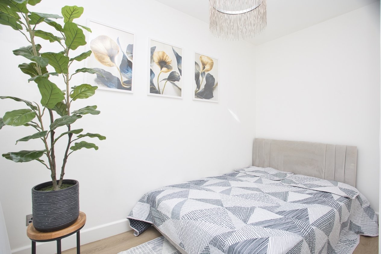 Properties For Sale in Cheriton Road Folkestone