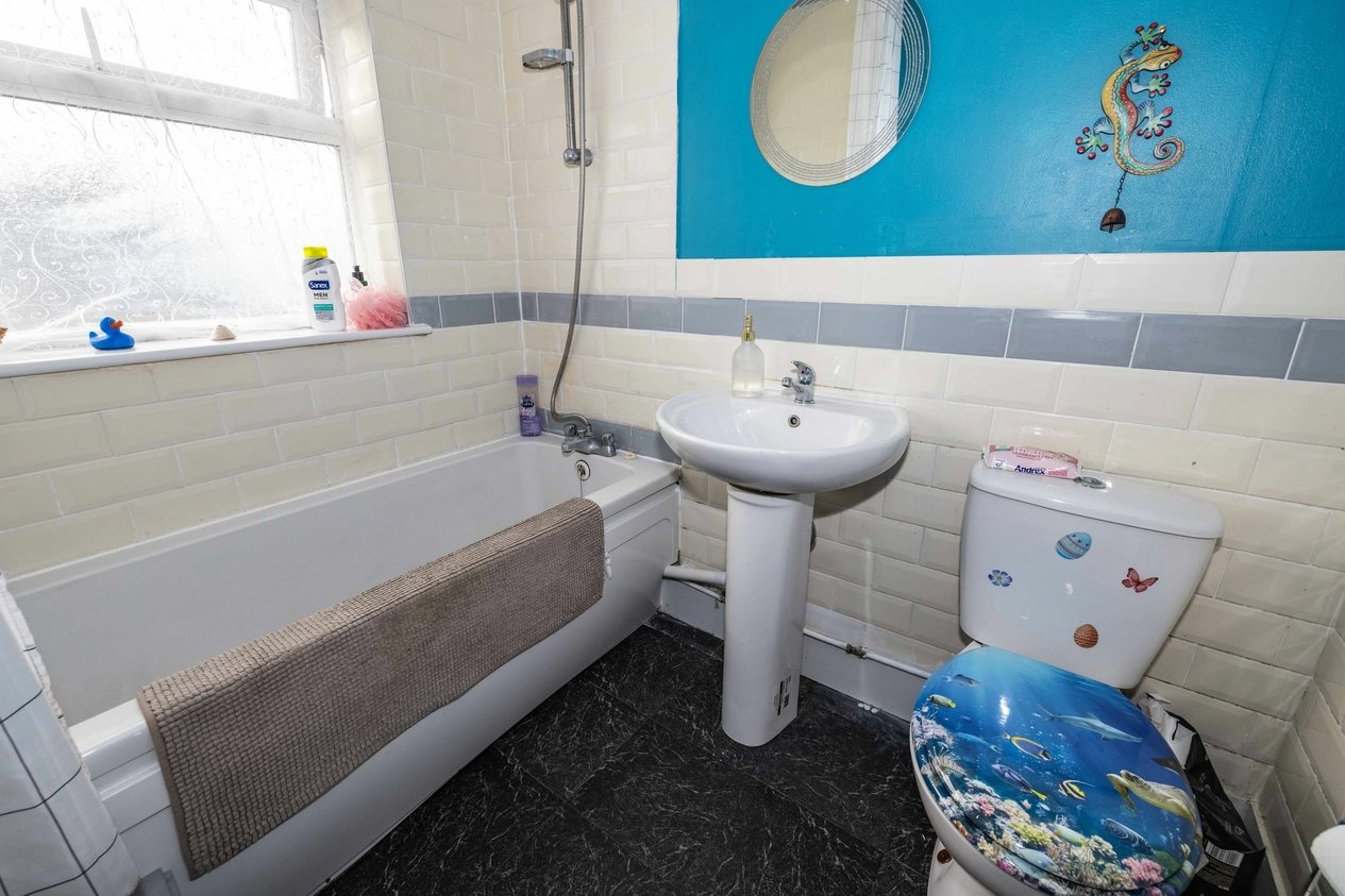 Properties Sold Subject To Contract in Cherry Drive  Canterbury