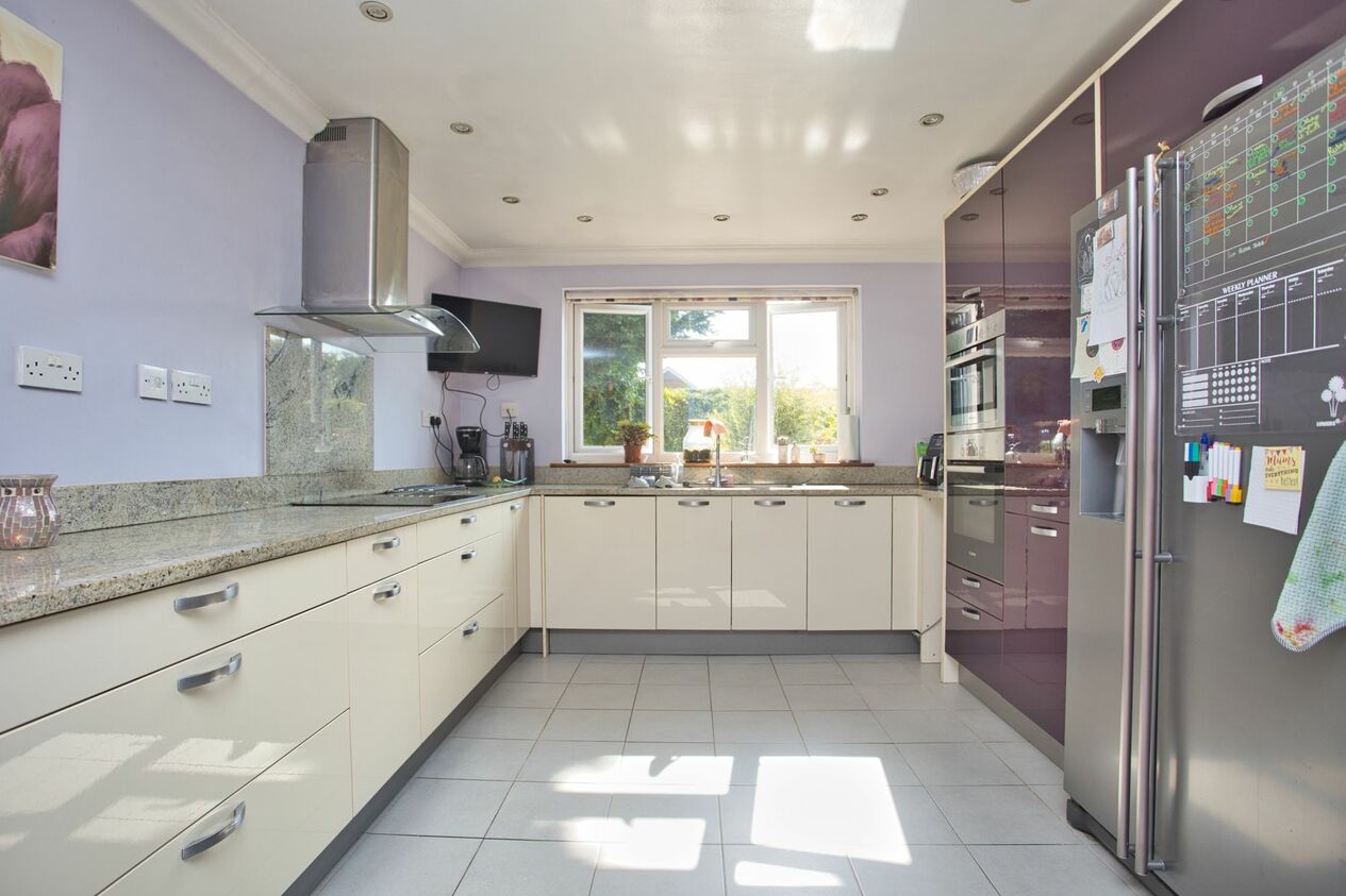 Properties For Sale in Cherry Garden Avenue  Folkestone