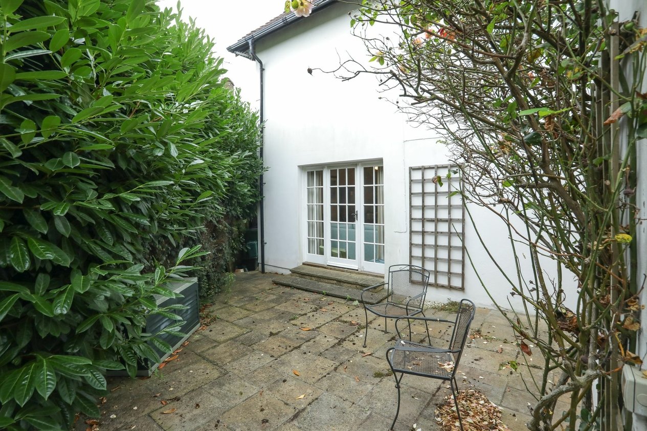 Properties For Sale in Cherry Garden Lane  Folkestone