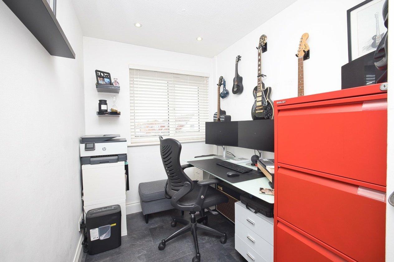 Properties Under Offer in Cherry Gardens Broadstairs