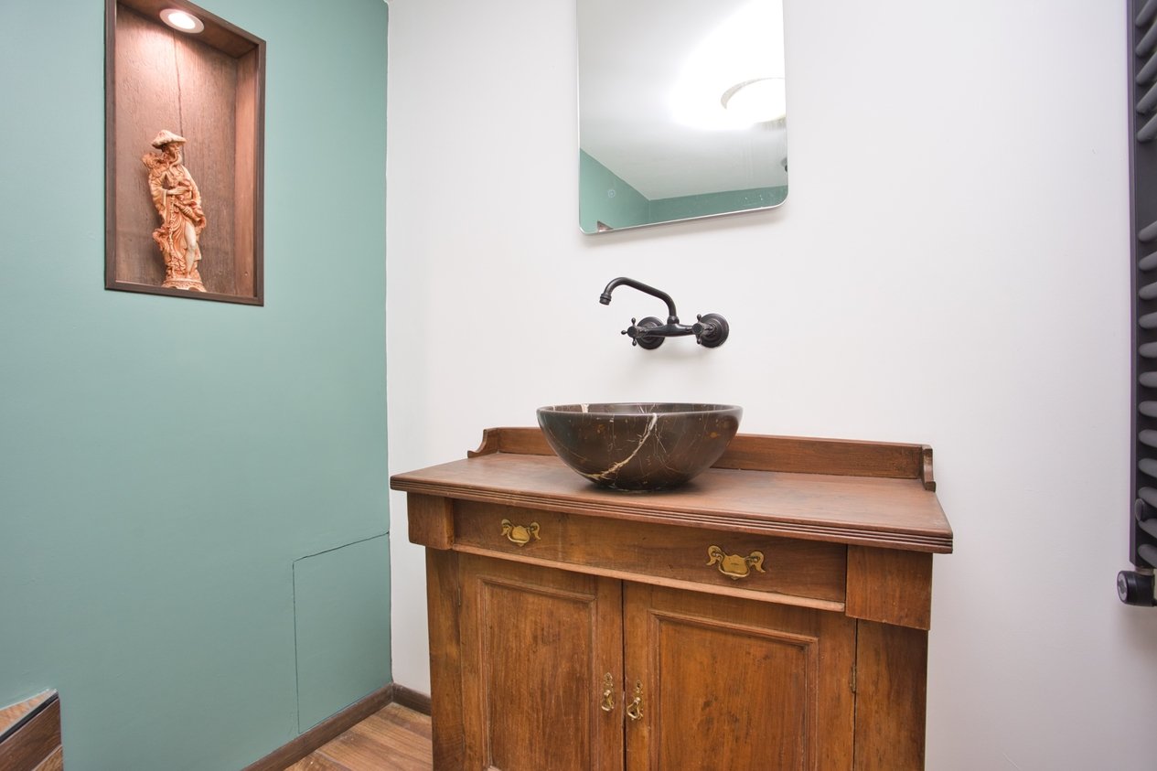 Properties For Sale in Cherry Tree Avenue Dover