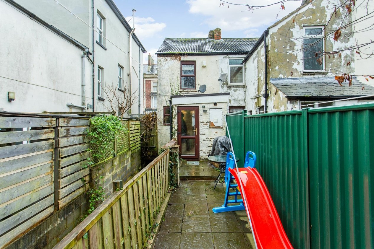 Properties Sold Subject To Contract in Cherry Tree Avenue  Dover