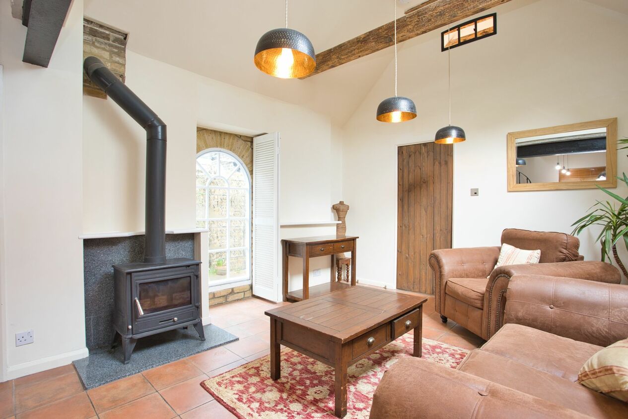 Properties For Sale in Cherry Tree Avenue  Dover