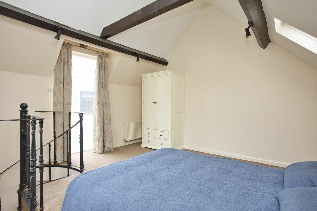 Properties For Sale in Cherry Tree Avenue  Dover