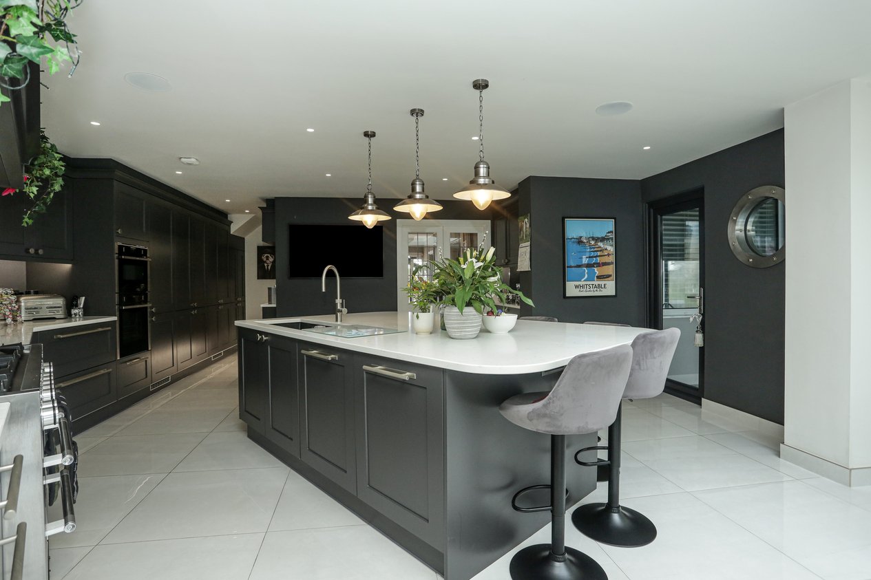 Properties For Sale in Chestfield Road Whitstable