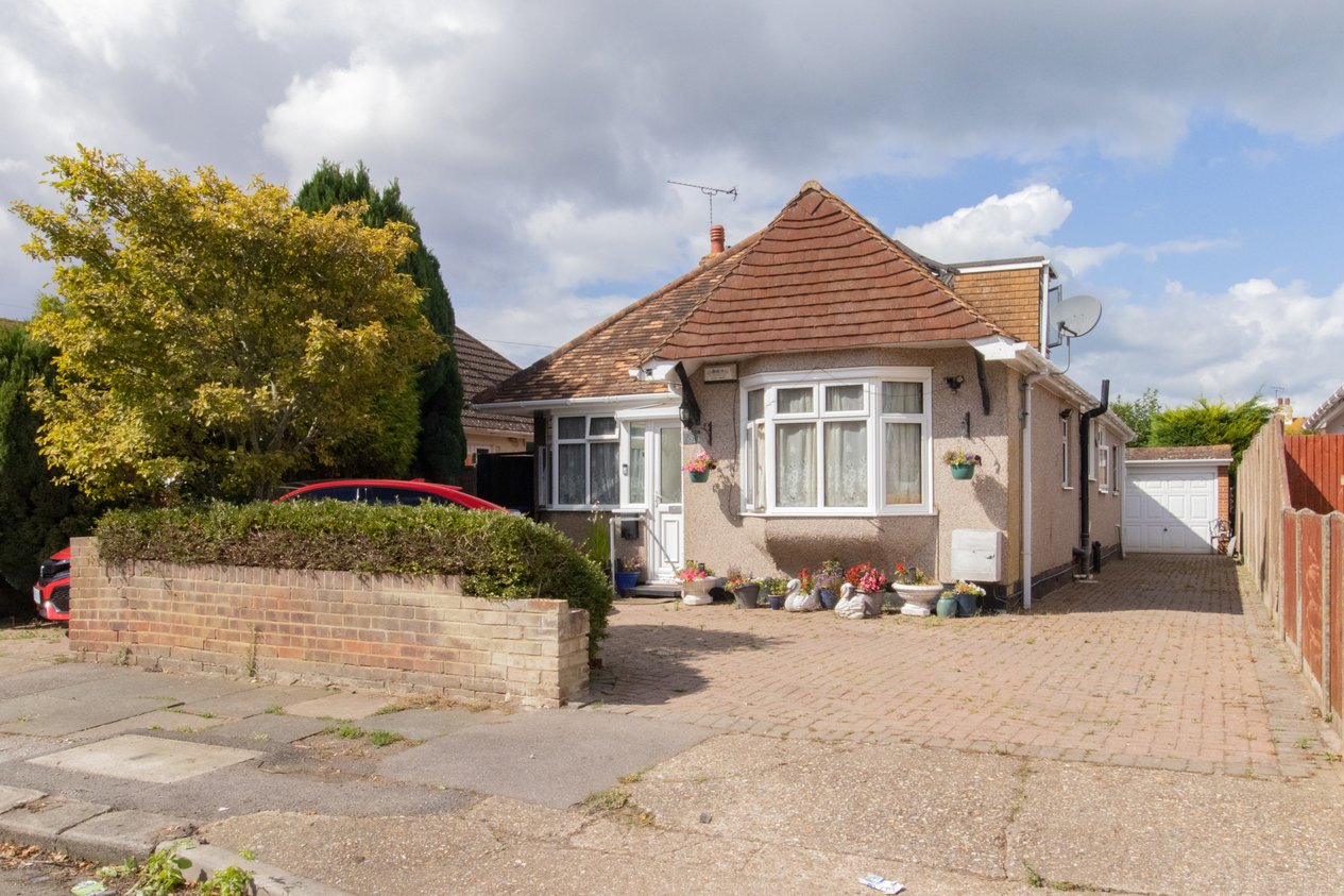 Properties Under Offer in Chestnut Drive Herne Bay