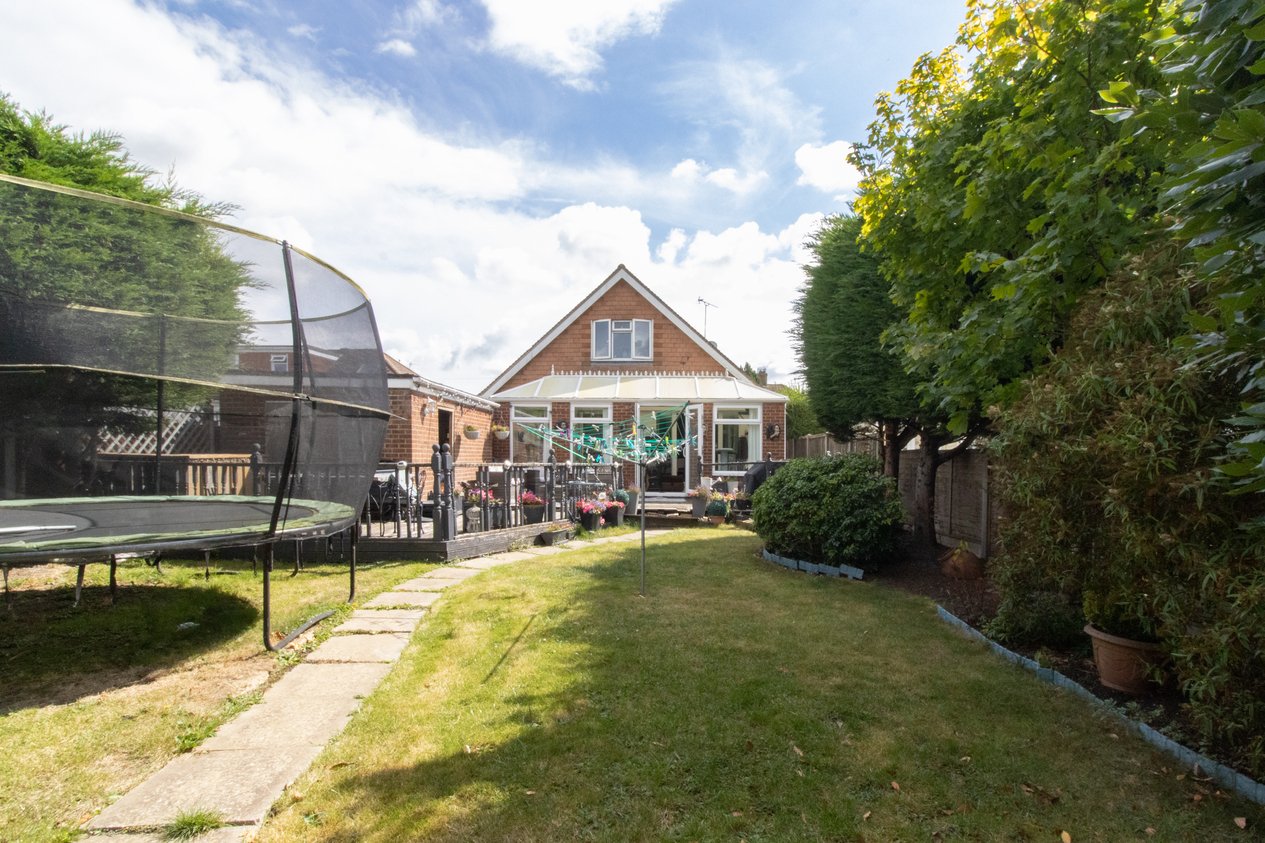 Properties Under Offer in Chestnut Drive Herne Bay