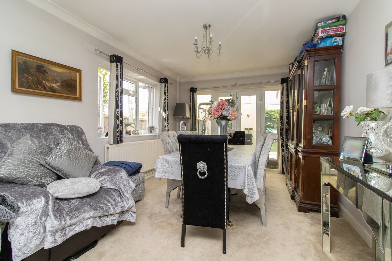 Properties Under Offer in Chestnut Drive Herne Bay