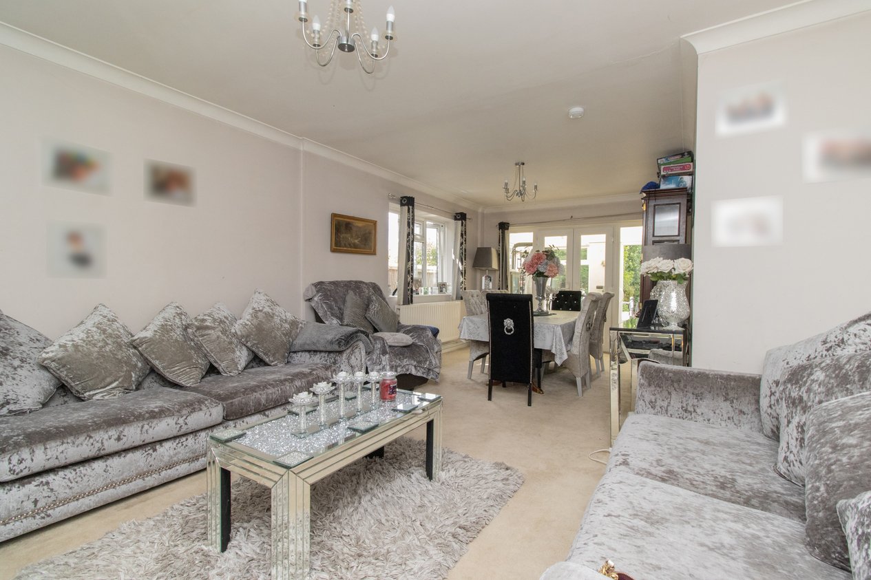 Properties Under Offer in Chestnut Drive Herne Bay