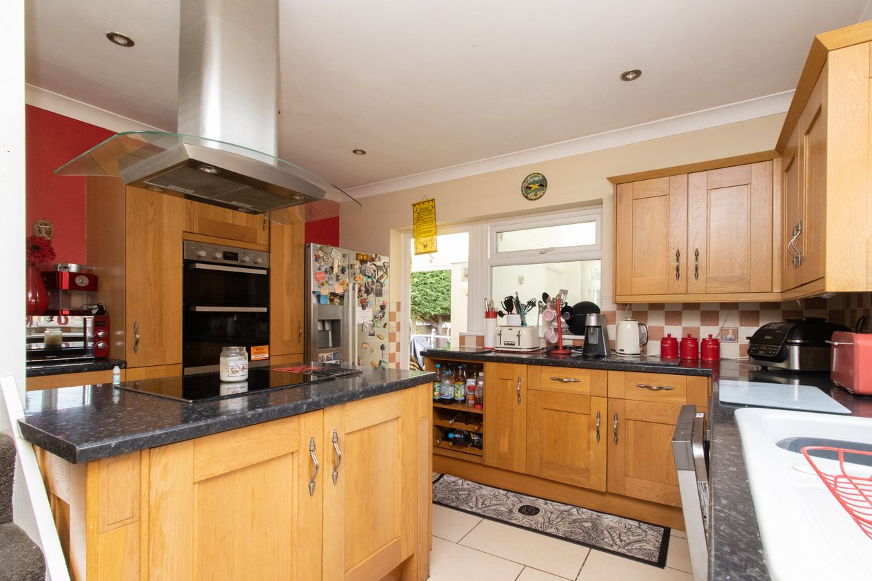 Properties Under Offer in Chestnut Drive Herne Bay