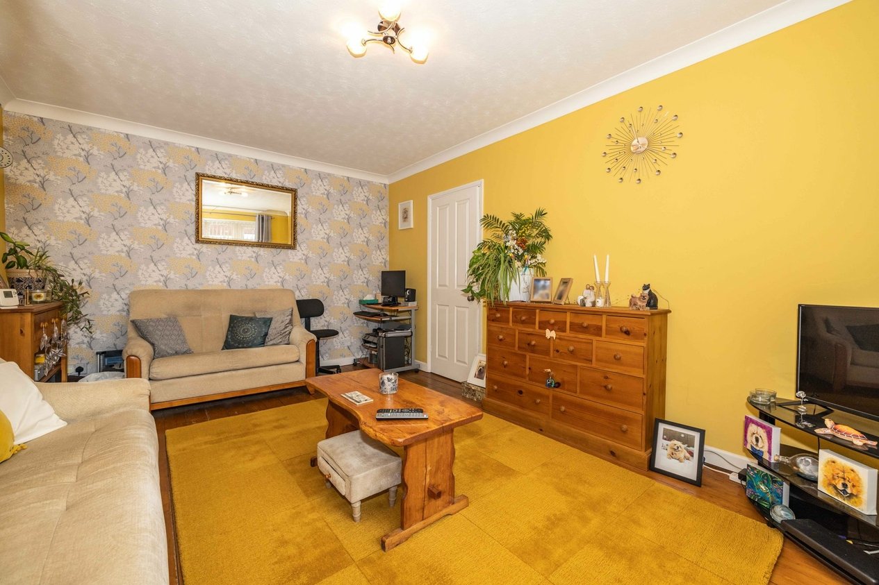 Properties For Sale in Chestnut Drive  Sturry