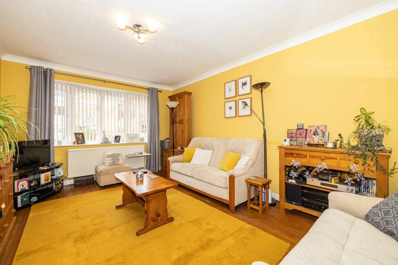 Properties For Sale in Chestnut Drive  Sturry