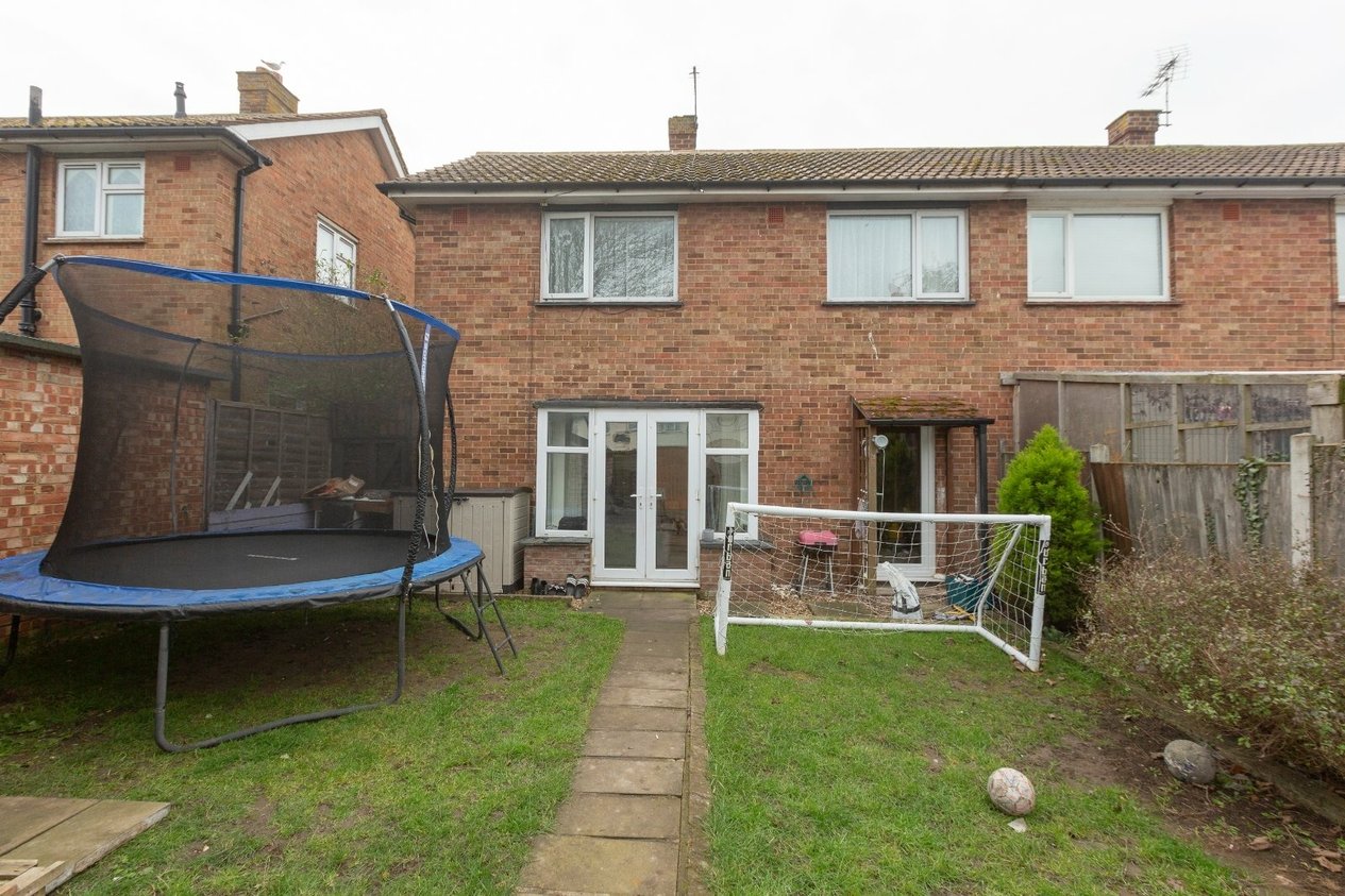 Properties Under Offer in Chilham Avenue Westgate-on-Sea