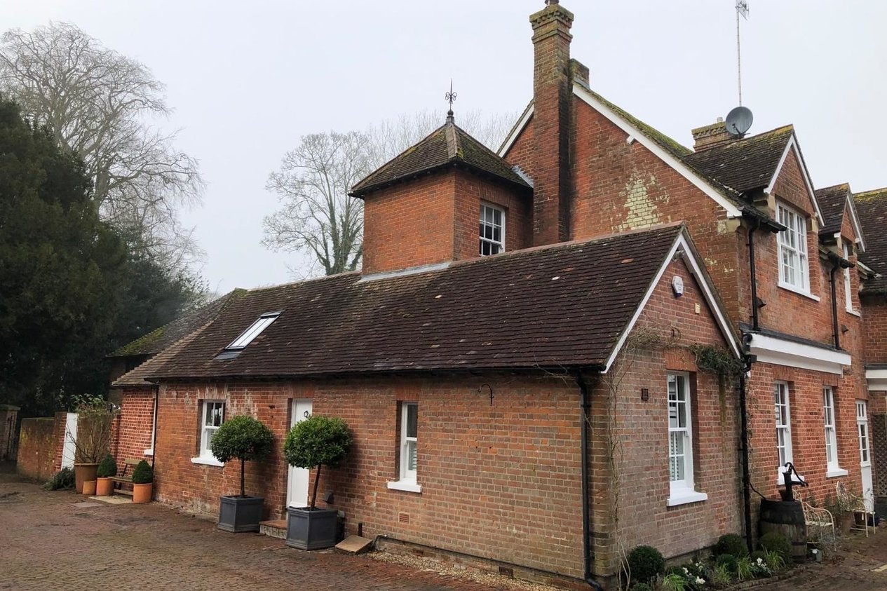 Properties Sold Subject To Contract in Chilham Castle Estate Chilham