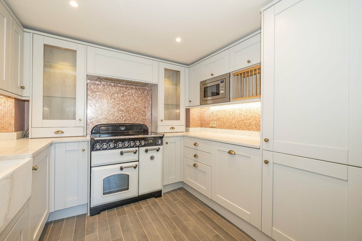 Properties For Sale in Chilham Castle Estate Chilham