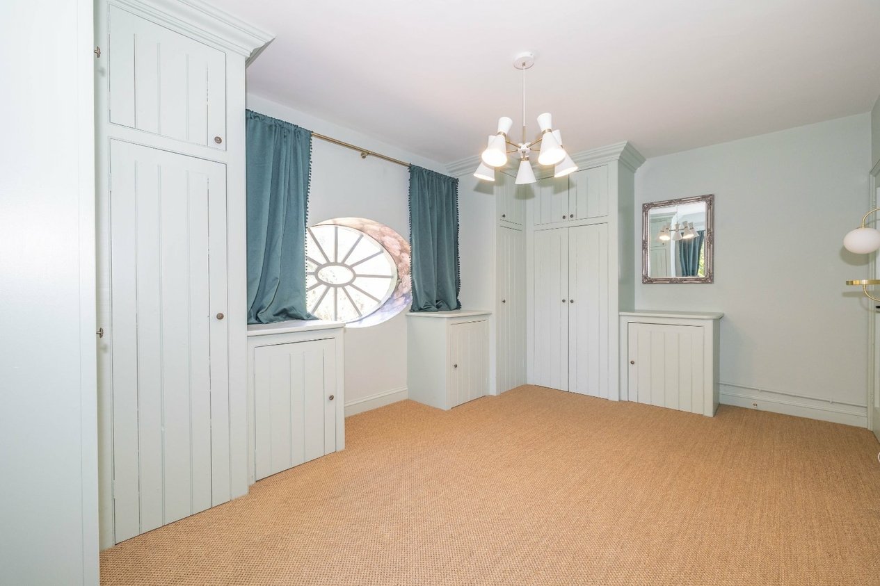 Properties For Sale in Chilham Castle Estate Chilham