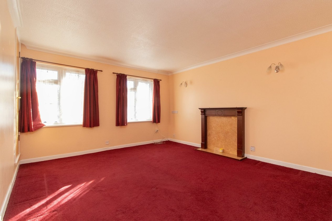 Properties For Sale in Church Court Grove  Broadstairs