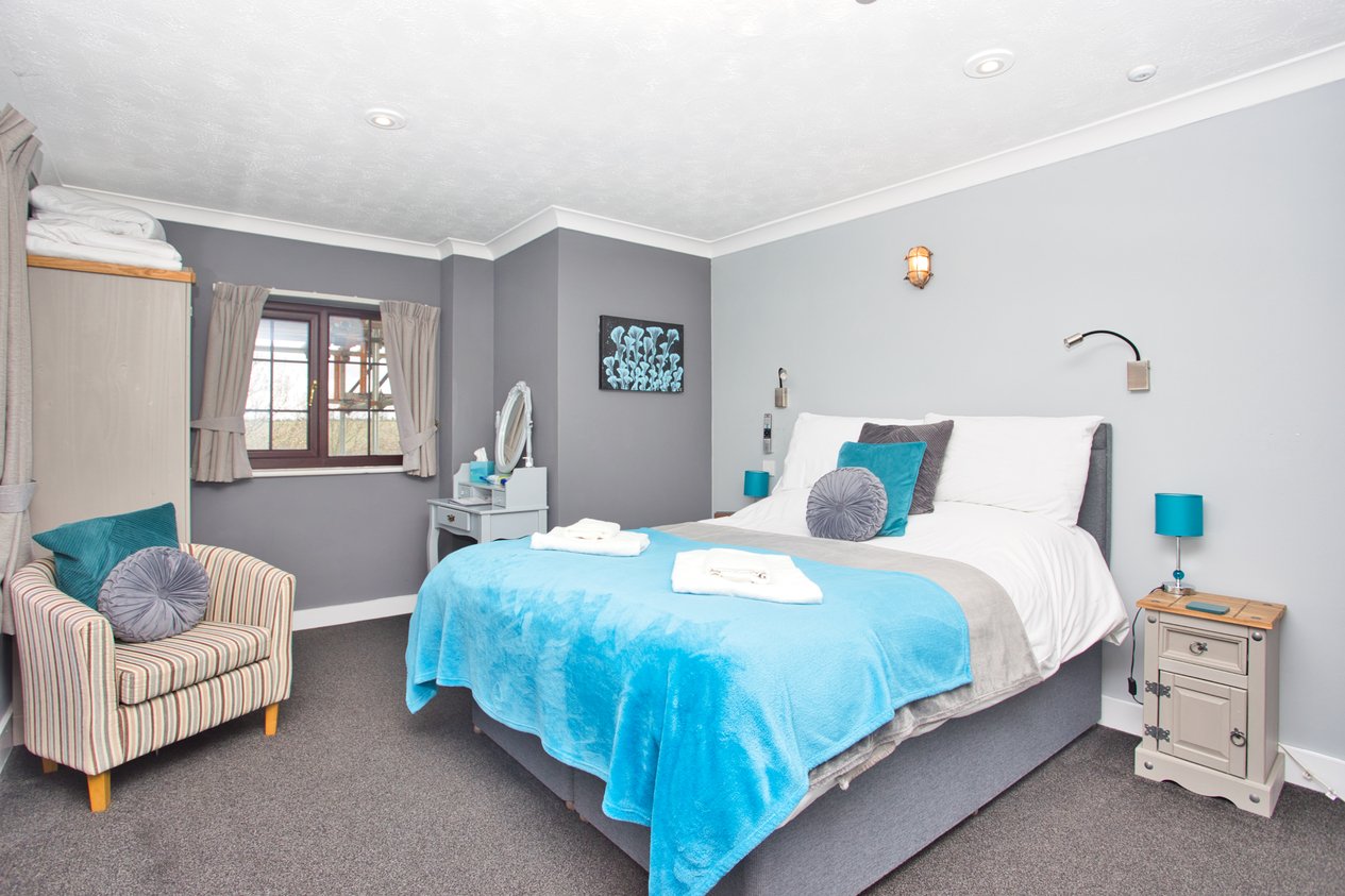 Properties For Sale in Church Lane Deal