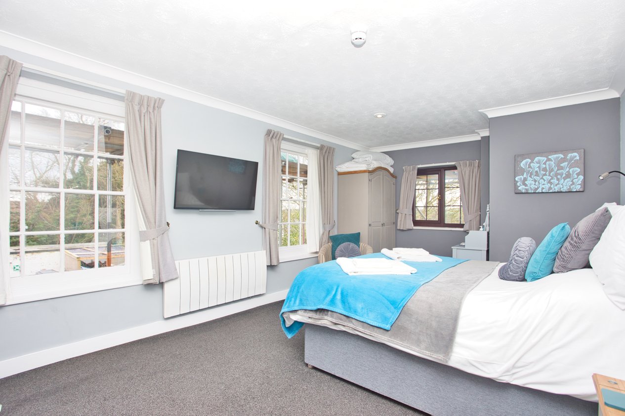 Properties For Sale in Church Lane Deal