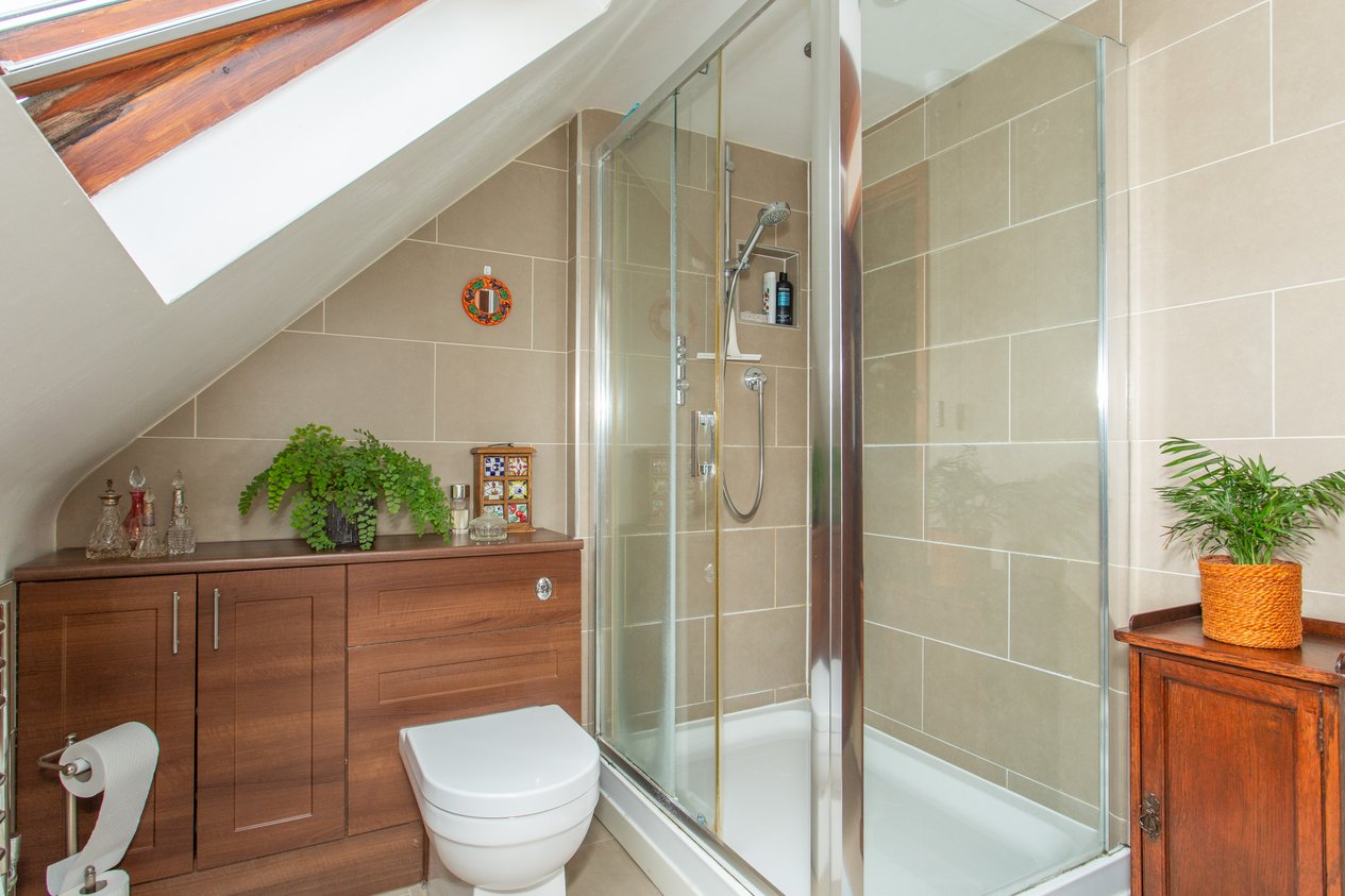 Properties For Sale in Church Lane Molash