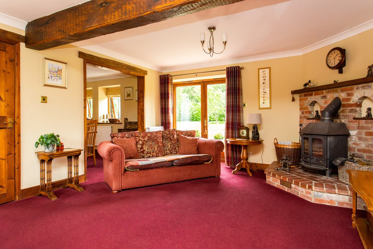 Properties For Sale in Church Lane Molash