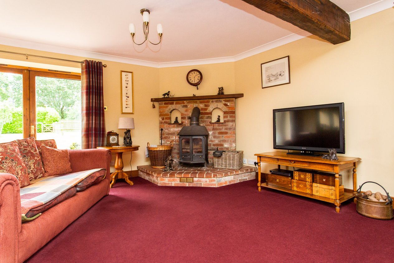 Properties For Sale in Church Lane Molash