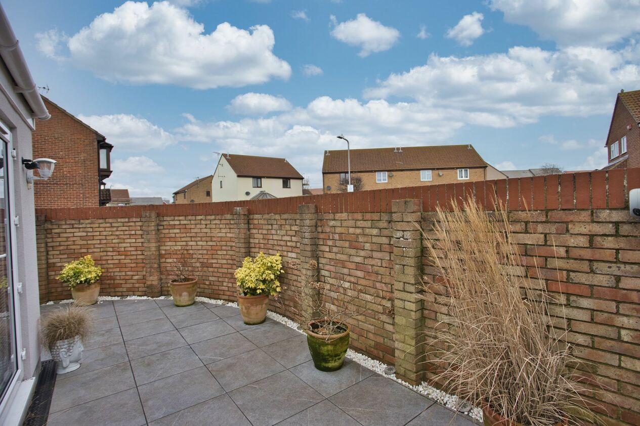 Properties Sold Subject To Contract in Church Meadows  Deal